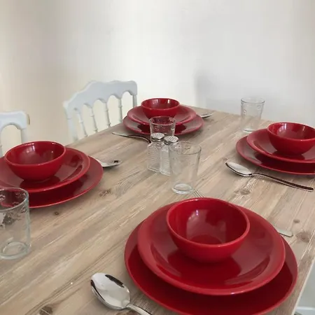 Akpolat Ξενοδοχείο με διαμερίσματα 2*